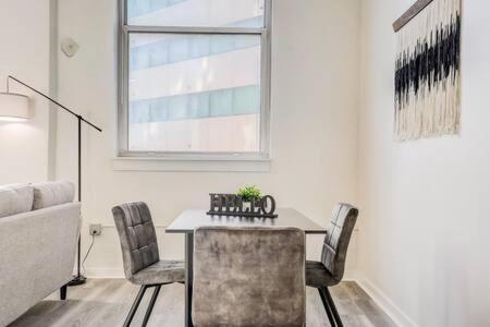 Cozysuites - 2Br With Direct Skybridge Access #5 Indianapolis Exterior foto